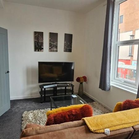 City Blessed Aptm 5 With Free Parking South Shields Exterior photo